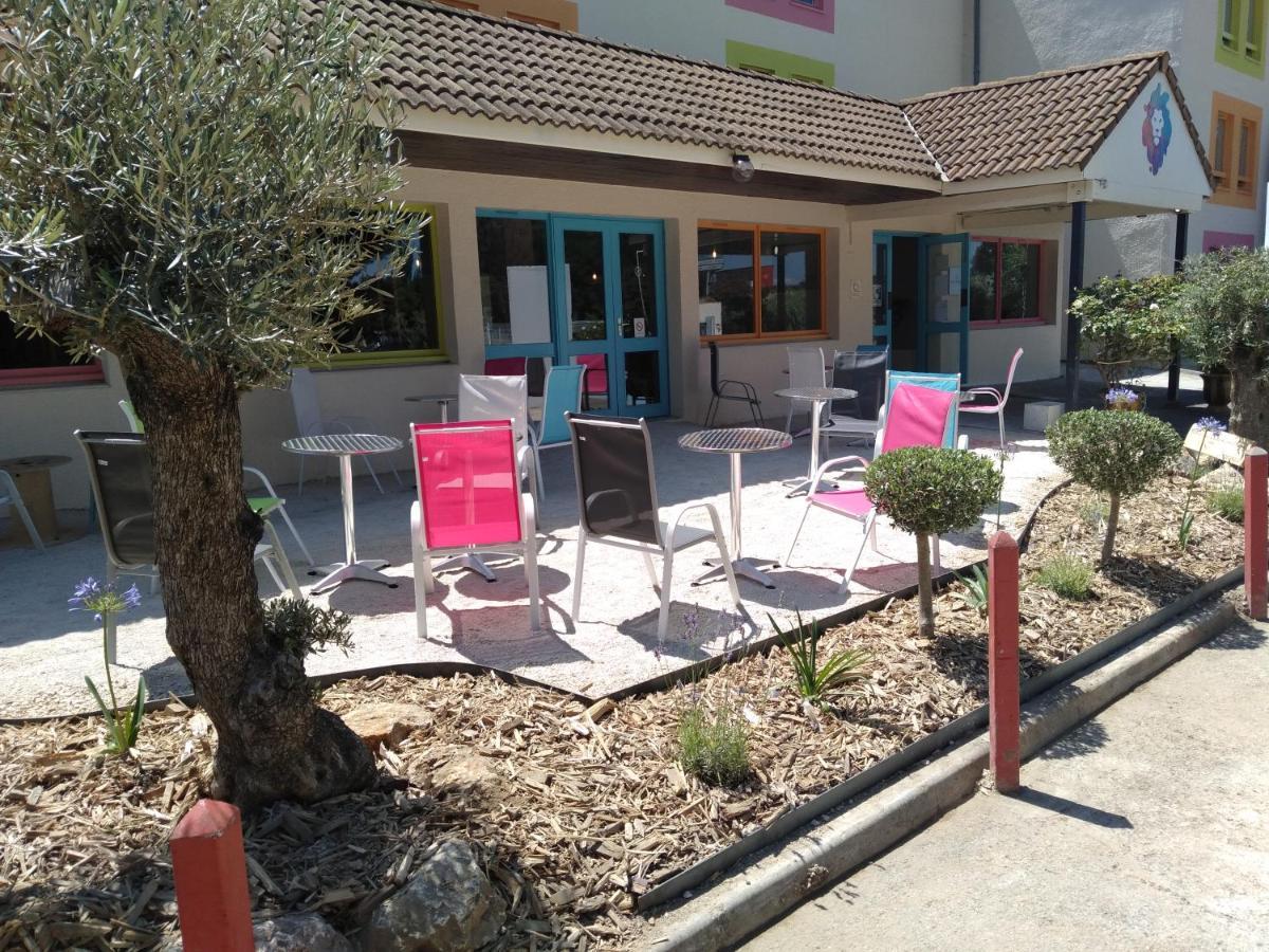 ארל Urban Style Arl Hotel מראה חיצוני תמונה